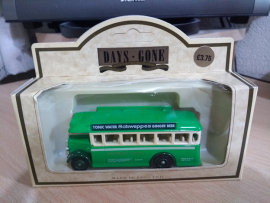 17021 1932 AEC Regal Bus