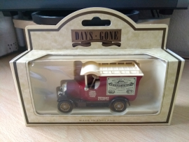 50001 1926 Bullnose Morris Van