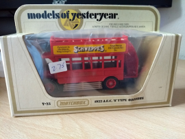 AEC S Type Omnibus - Schweppes